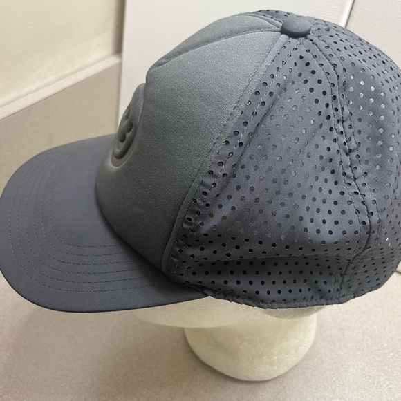 Neff Foam Panel Trucker Hat Cap Snapback Vented Gray Streetwear - Picture 3 of 6